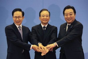 Leaders of South Korea, China and Japan meet